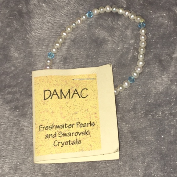 Fresh Water Pearls and Swarovski Crystal Bracelets - Picture 2 of 5